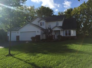 926 Crestville Ct, Gurnee, IL 60031