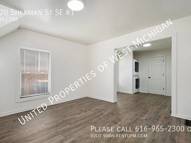 720 Sherman St SE #1 — Photo 4
