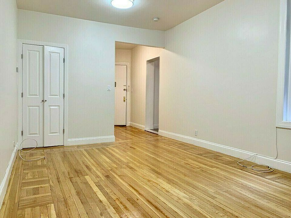 1st image of 222 Seaman Ave APT B7