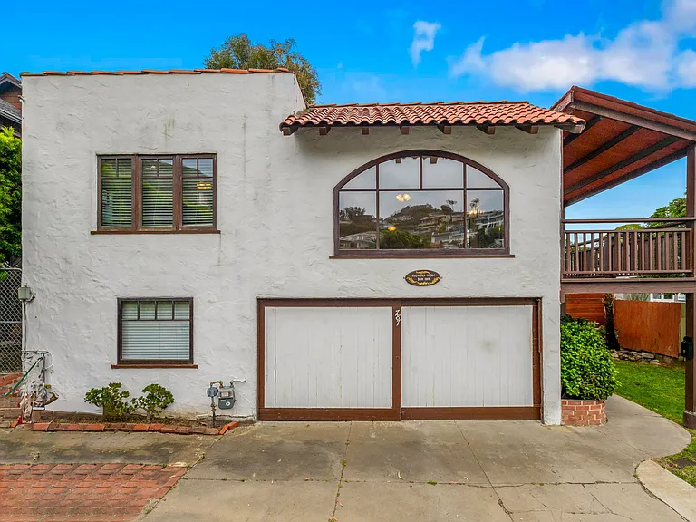 787 Manzanita Dr — Photo 2