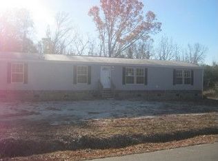 71 Burris Rd, Creswell, NC 27928