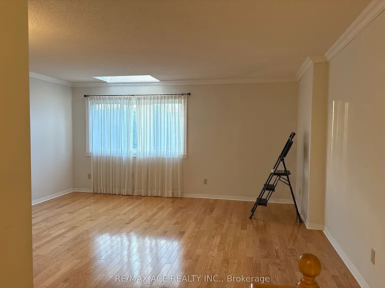 26 Moss Blvd #37 — Photo 2