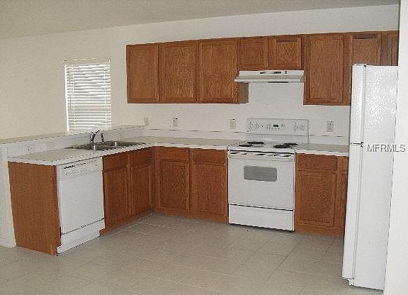 5th image of 31305 Triborough Dr