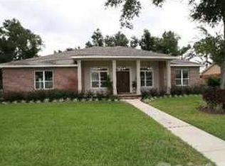 2701 Conway Dr, Pensacola, FL 32503