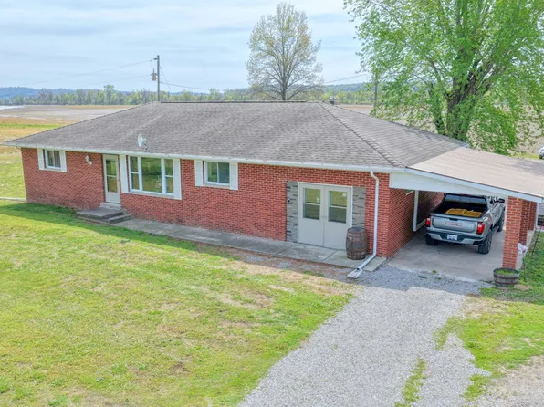 3992 Neunert Rd, Jacob, IL 62950