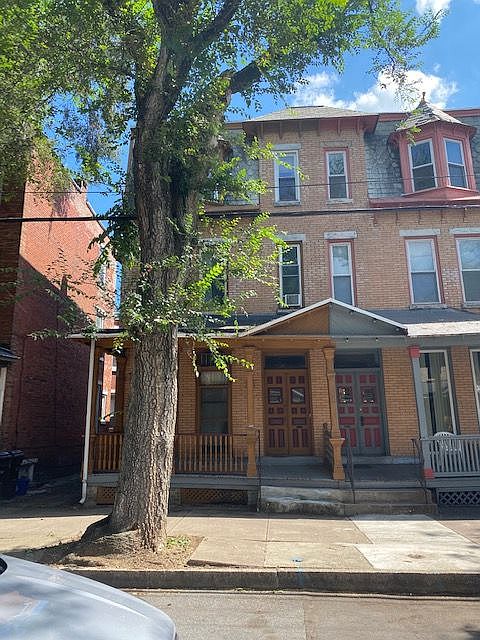 1st image of 1623 Green St APT 3