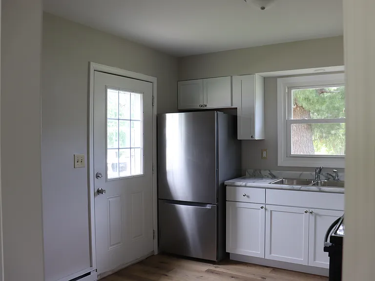 800 S High St #17 — Photo 10
