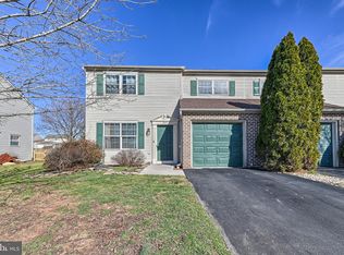 3413 Cardinal Ln #18A, Dover, PA 17315