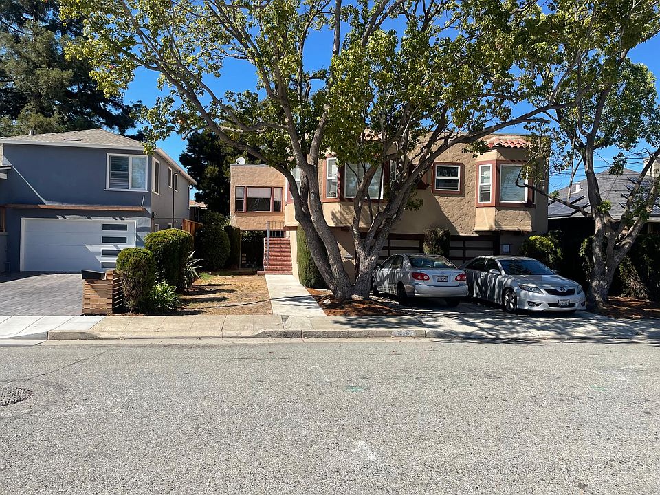 1st image of 218 23rd Ave
