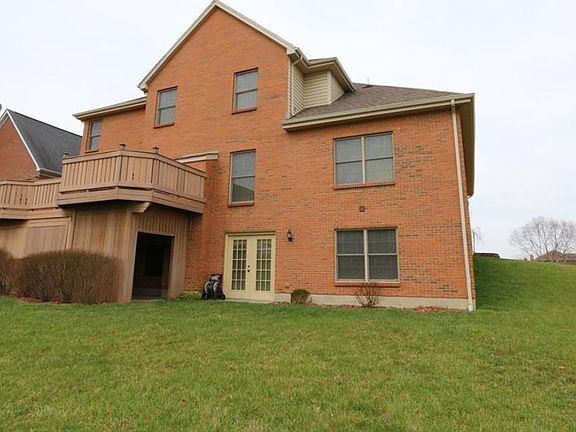 3rd image of 110 Windsor Ct