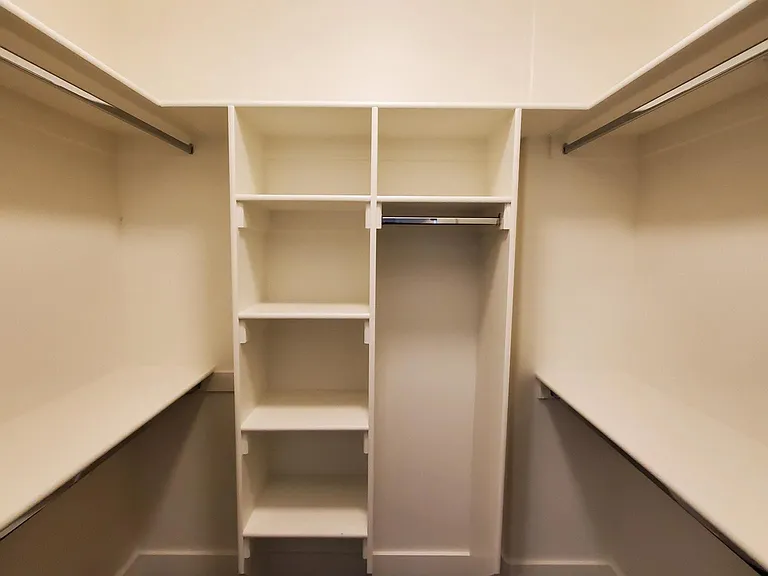 656 Saturn Ave #C — Photo 10
