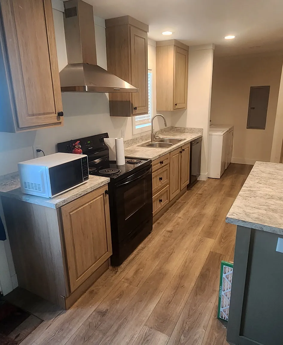 3 bed, 1140 sqft, $1,520 — Photo 3