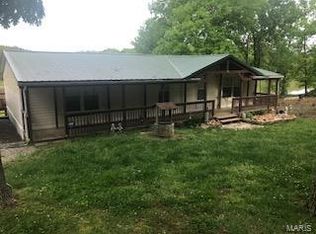 10479 Emerald Dr, Sullivan, MO 63080