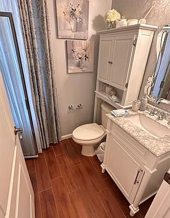 3rd image of 1204 Avondale Ln