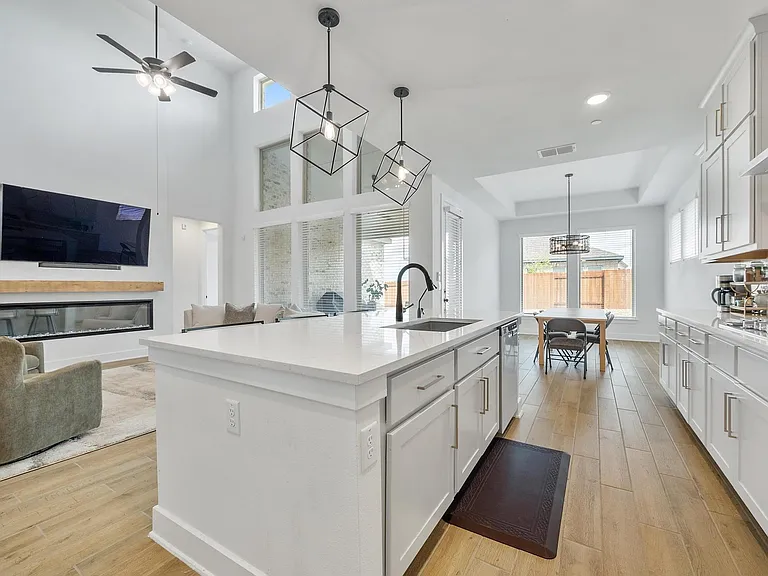 6220 Hilltop Plateau Dr — Photo 10