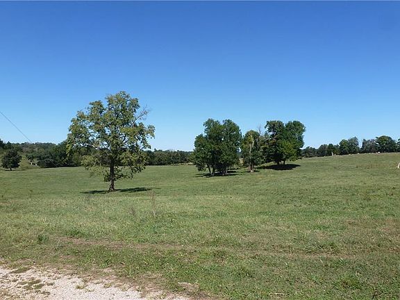 5th image of 405 County Road 503