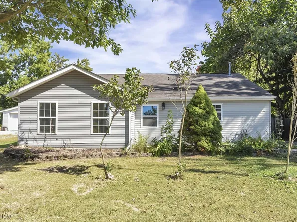 120 Hale St, Wellington, OH 44090