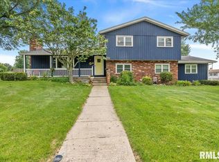 30 Greencastle Cir, Springfield, IL 62712