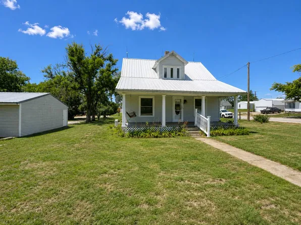 119 N Illinois Ave, Sylvan Grove, KS 67481