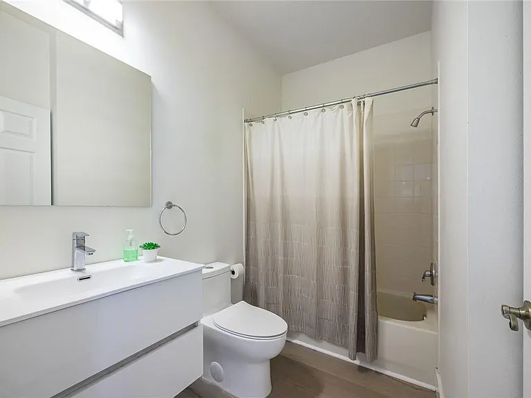 19364 S Whitewater Ave — Photo 16