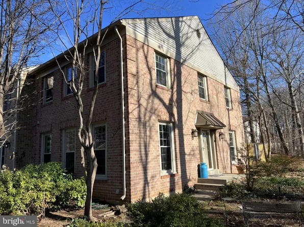 5783 Crownleigh Ct, Burke, VA 22015