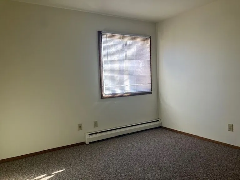 W151S7011 Cornell Cir — Photo 6