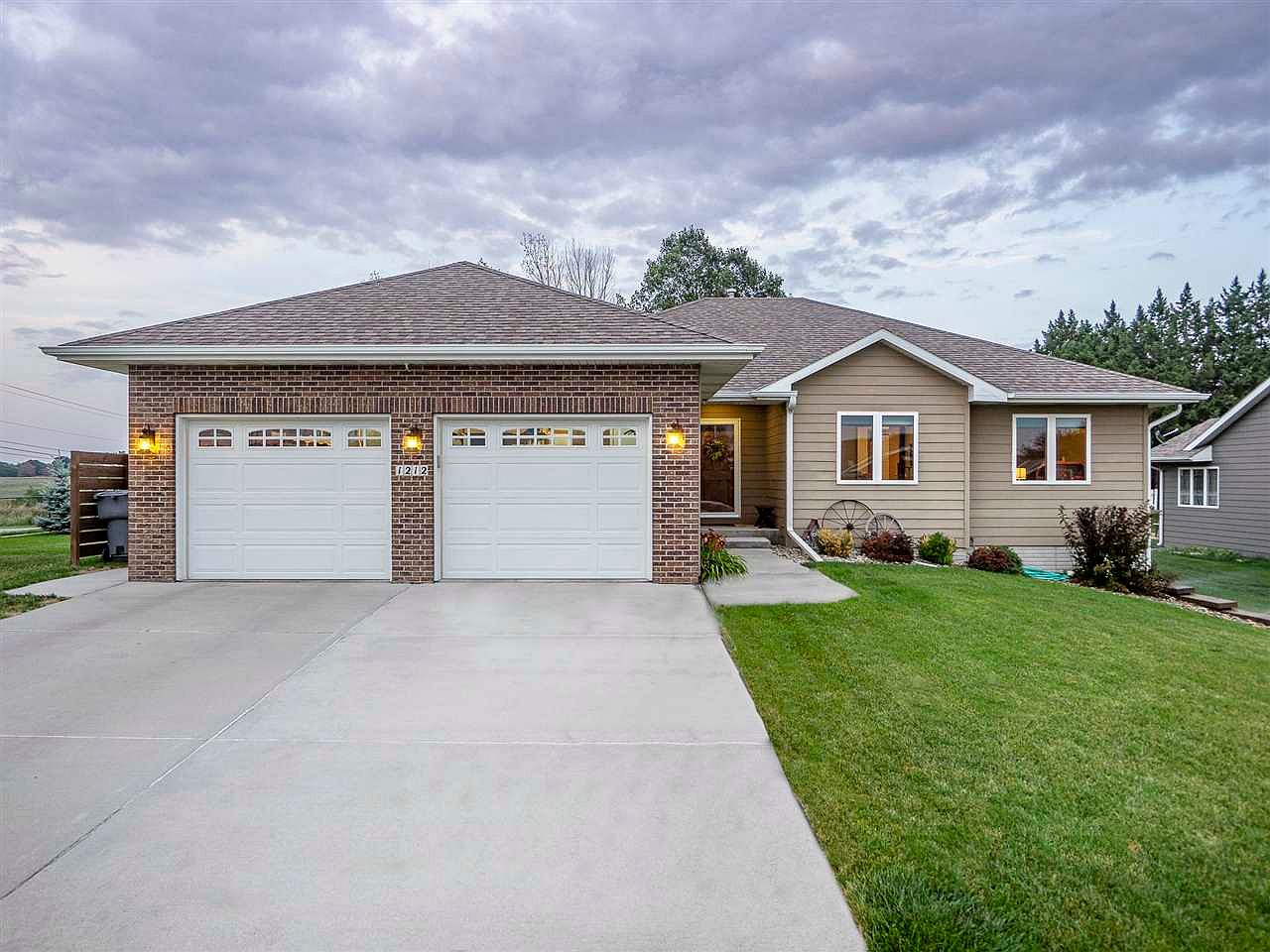 1212 Parkhill Dr, Norfolk, NE 68701 MLS 230370 Zillow