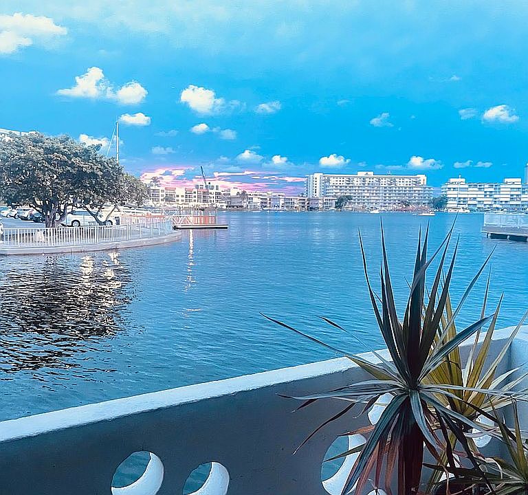 1st image of 2500 Diana Dr APT 105