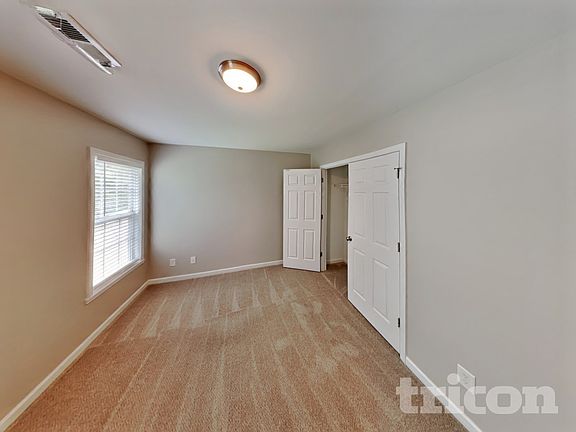 3rd image of 1145 Langston Dr
