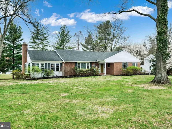 850 S High St, West Chester, PA 19382