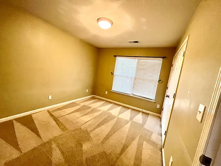 996 Applecross Dr — Photo 15