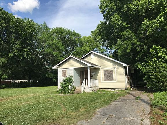 2nd image of 1514 Waterhouse St