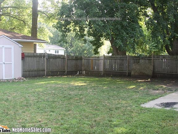 2nd image of 7001 Leighton Ave