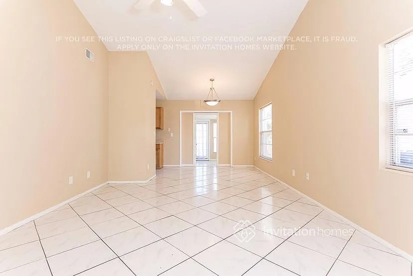 13333 Laraway Dr Riverview, FL 33579 — Photo 3