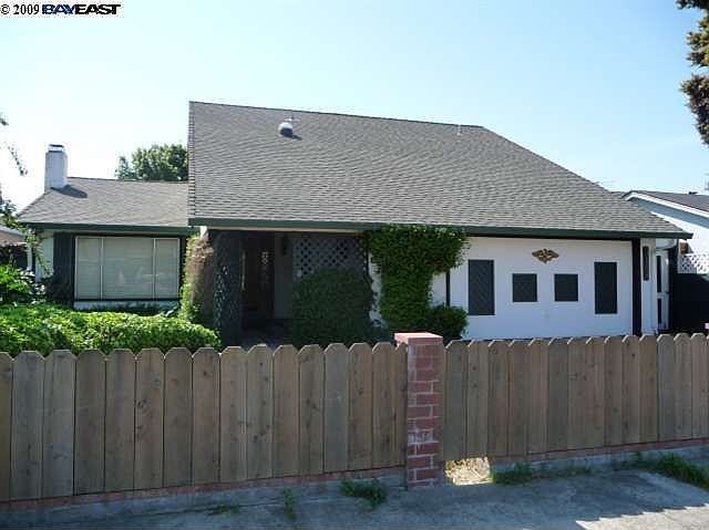 1st image of 3148 San Juan Pl