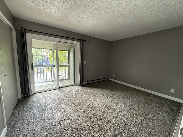 252 Cove Blvd — Photo 17