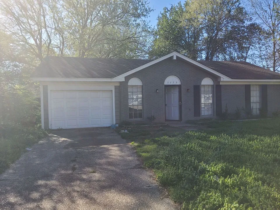 5259 Cedar Bluff Dr