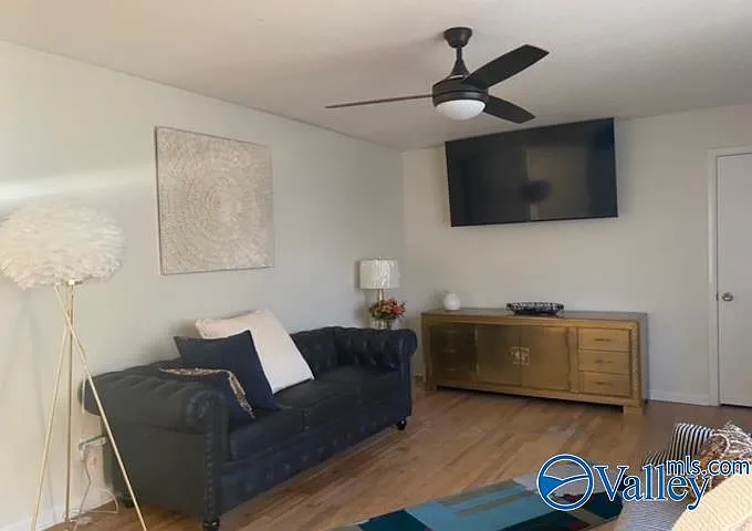3203 Dyas Dr NW — Photo 6