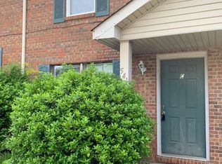 541 Hietts Ln APT C, Clarksville, TN 37043