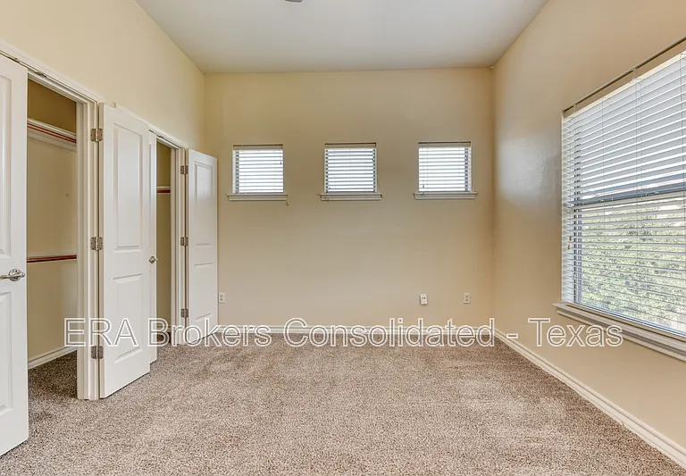 22209 Sausalito Ct — Photo 14