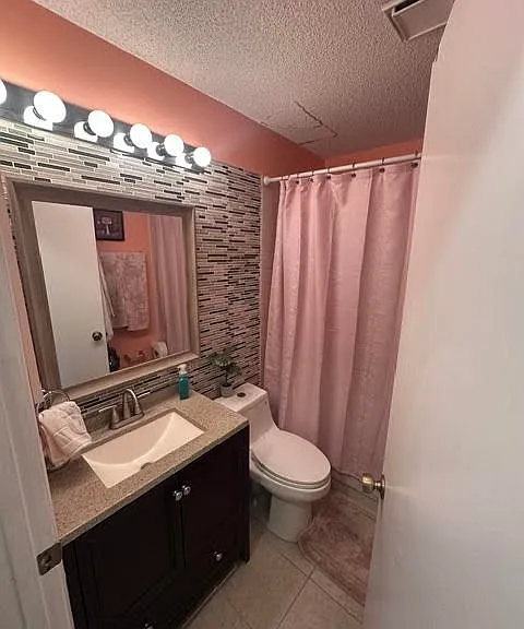 4315 Vantage Cir — Photo 8