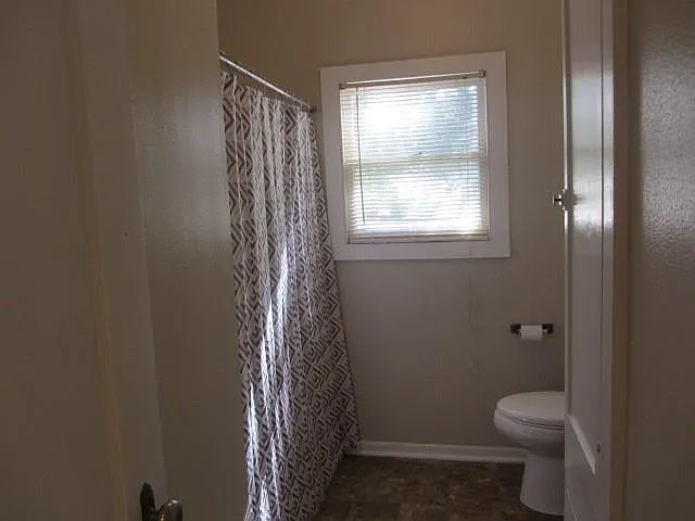3002 Montgomery Rd — Photo 7