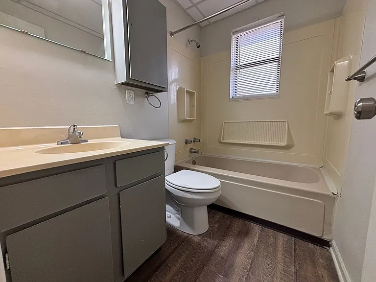 Brookside Apartments — Photo 46