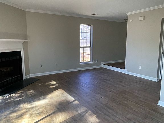 5th image of 6451 Bedford Ln