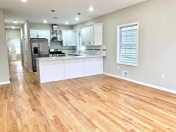 Dining Room & Kitchen