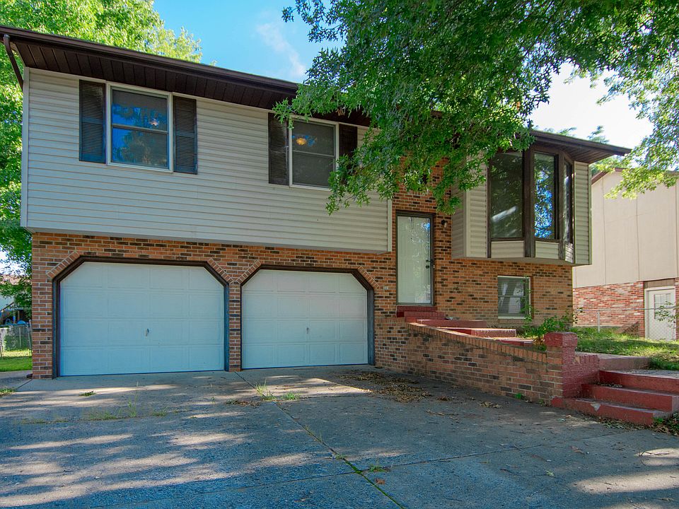 1st image of 5432 Collier Ln