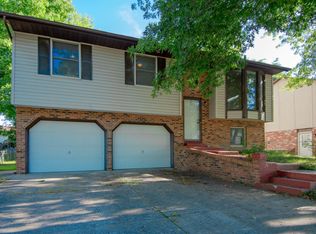 5432 Collier Ln, Jefferson City, MO 65109