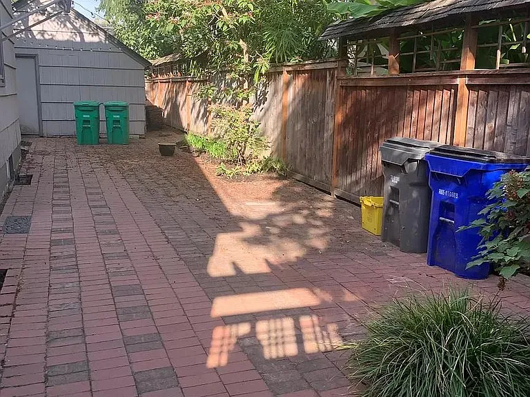 6029 NE 26th Ave — Photo 34