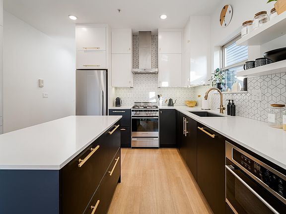5th image of 5418 Main St