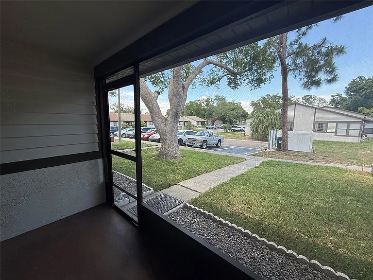 2130 Bancroft Pl #B — Photo 20